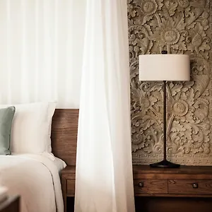 https://four-seasons-resort-bali-at-jimbaran-bay.ubudhotelsnow.com