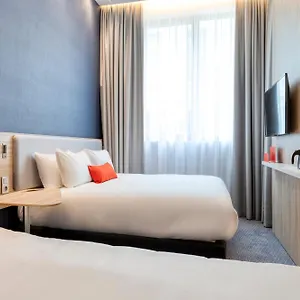 https://holiday-inn-express-antwerp-city-centre-an-ihg-hotel.brusselshotelsbook.com