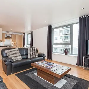 https://stylish-apartment-edinburgh.edinburghhotelsuk.org