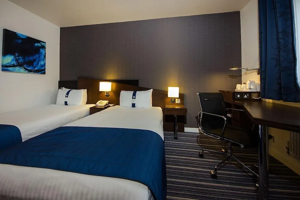 Holiday Inn Express Royal Docks By Ihg London